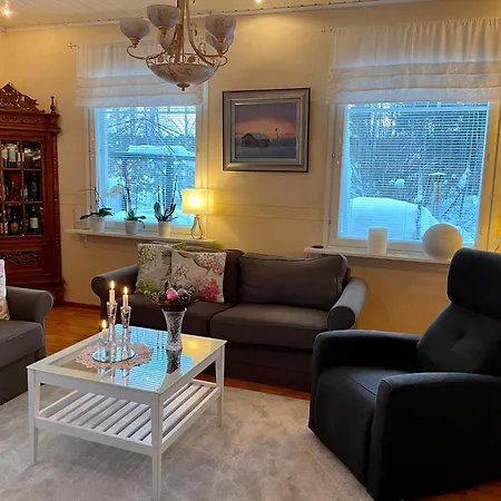 Cozy House Close To Arctic Circle *