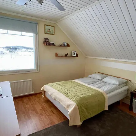 Cozy House Close To Arctic Circle Рованиеми