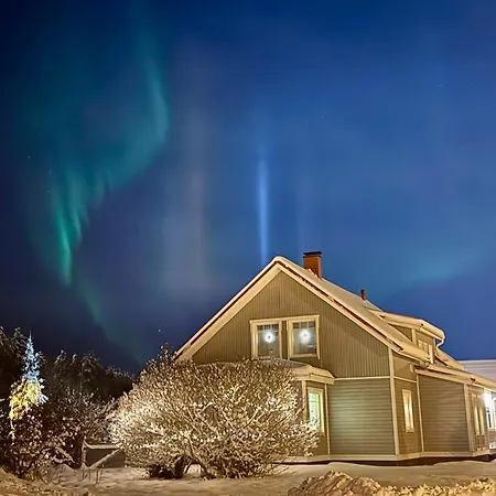 Cozy House Close To Arctic Circle *